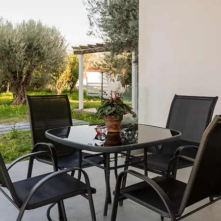 Villa Chiara - Homy Sicily 4 Apartment With Pool And Spa منتجع