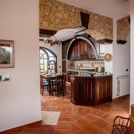 Villa Chiara - Homy Sicily 4 Apartment With Pool And Spa *