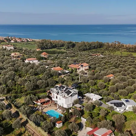 منتجع Villa Chiara - Homy Sicily 4 Apartment With Pool And Spa أكيدولتشي