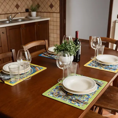 Villa Chiara - Homy Sicily 4 Apartment With Pool And Spa * أكيدولتشي