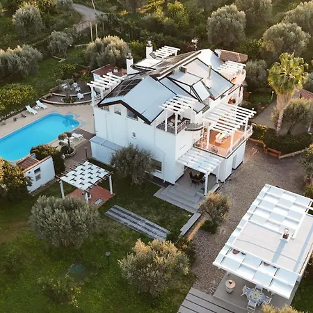 Villa Chiara - Homy Sicily 4 Apartment With Pool And Spa منتجع أكيدولتشي