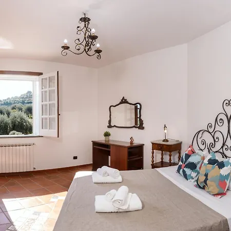 Villa Chiara - Homy Sicily 4 Apartment With Pool And Spa *