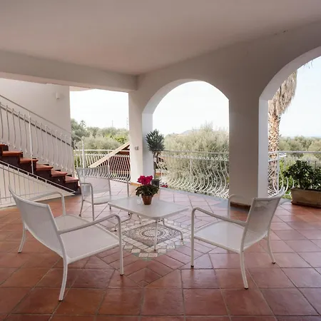 Villa Chiara - Homy Sicily 4 Apartment With Pool And Spa