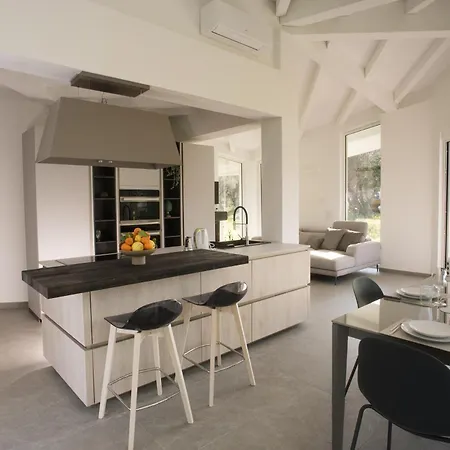 Villa Chiara - Homy Sicily 4 Apartment With Pool And Spa