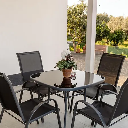 Villa Chiara - Homy Sicily 4 Apartment With Pool And Spa *