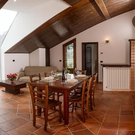 منتجع Villa Chiara - Homy Sicily 4 Apartment With Pool And Spa أكيدولتشي